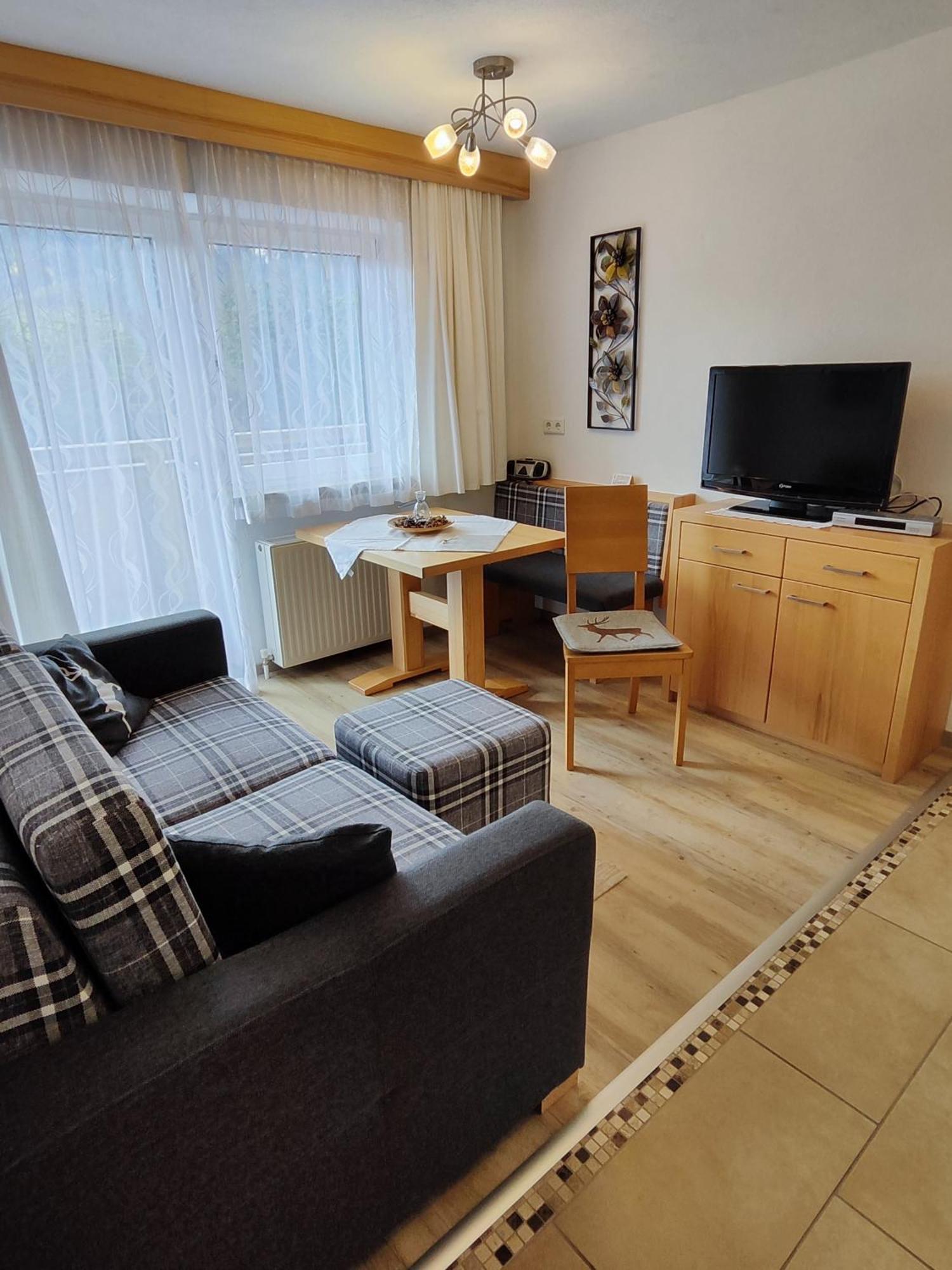 Apartmenthaus Bader Leutasch Exterior foto